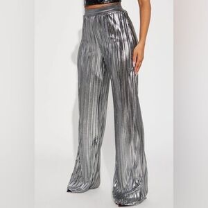 Party Up Metallic Plisse Pant - Silver